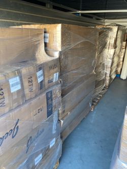 Brand new mattresses—clearance sale: memory foam and hybrid mattresses.