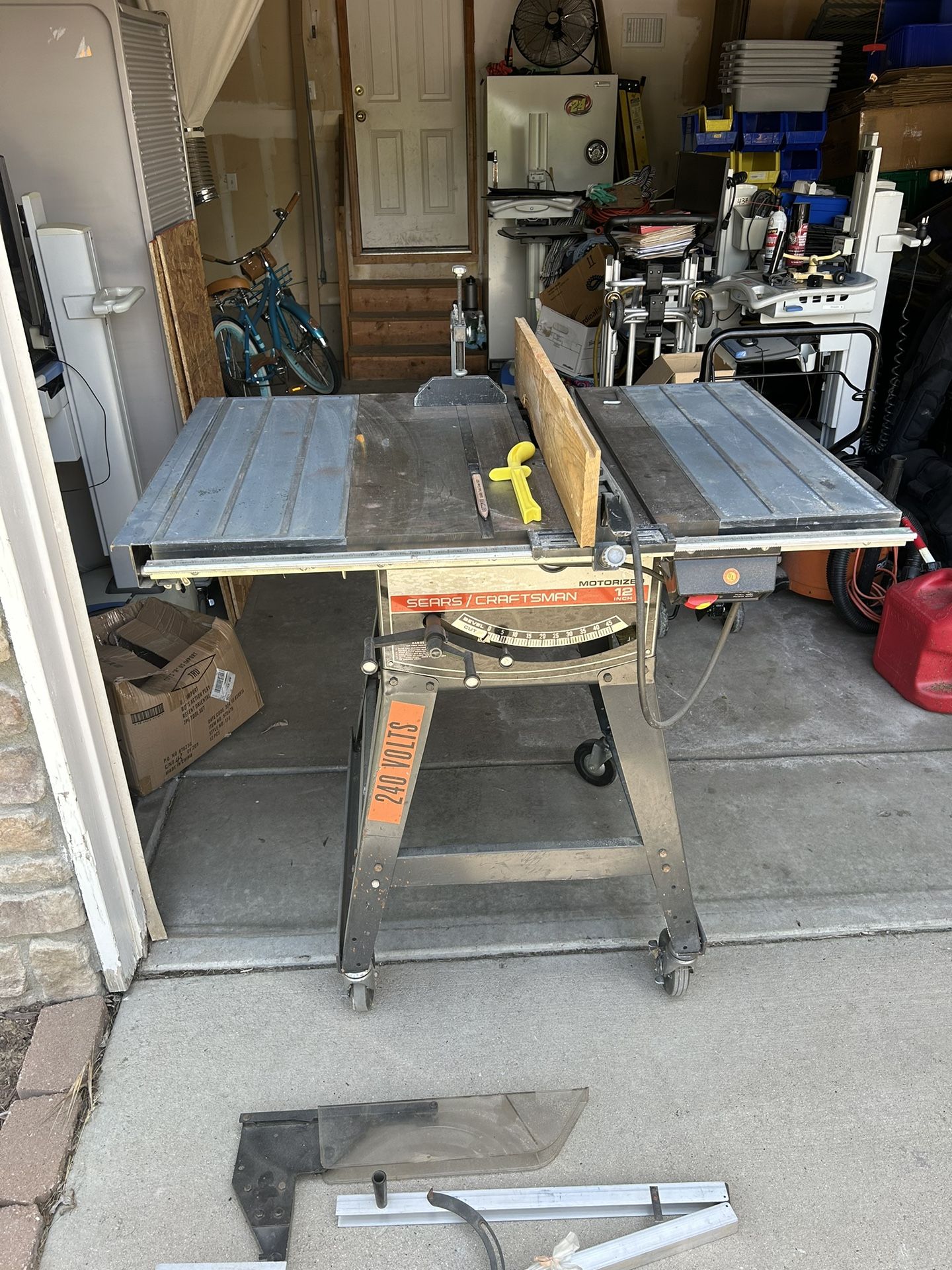 Craftsman 12” Professional Table Saw Model 113.299, 220 Volt Beast! Includes Jigs & Rolling Mount