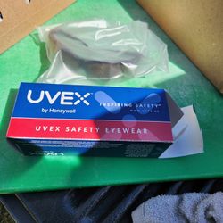 (25) BRAND NEW SAFETY GLASSES UVEX