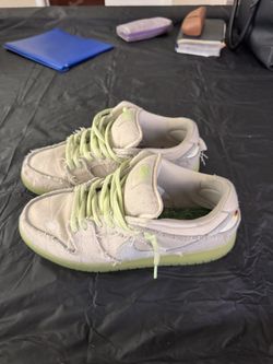 Mummy nike dunks