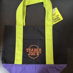Trader Joe’s Mini Tote Halloween