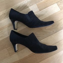 Liz Claiborne Shoes Size 8.5