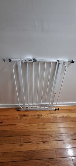Regalo Safety 29-38.5" Baby Gate