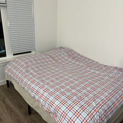 Queen Bed With Mattress