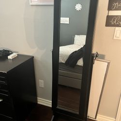 Jewelry Mirror Stand