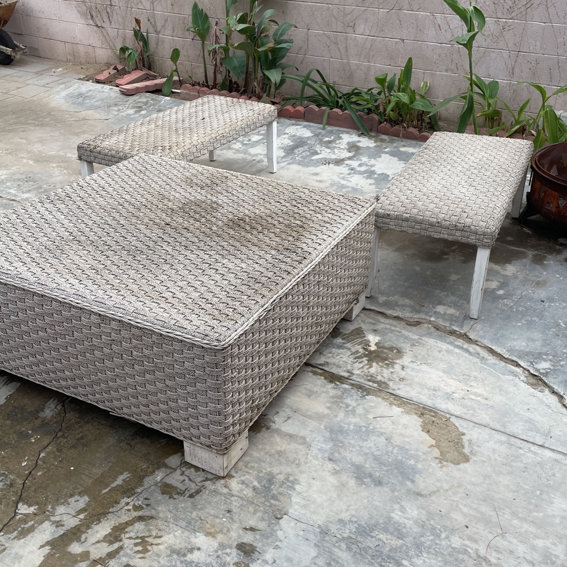 FREE!!! Patio Set for Sale in Bloomington, CA OfferUp