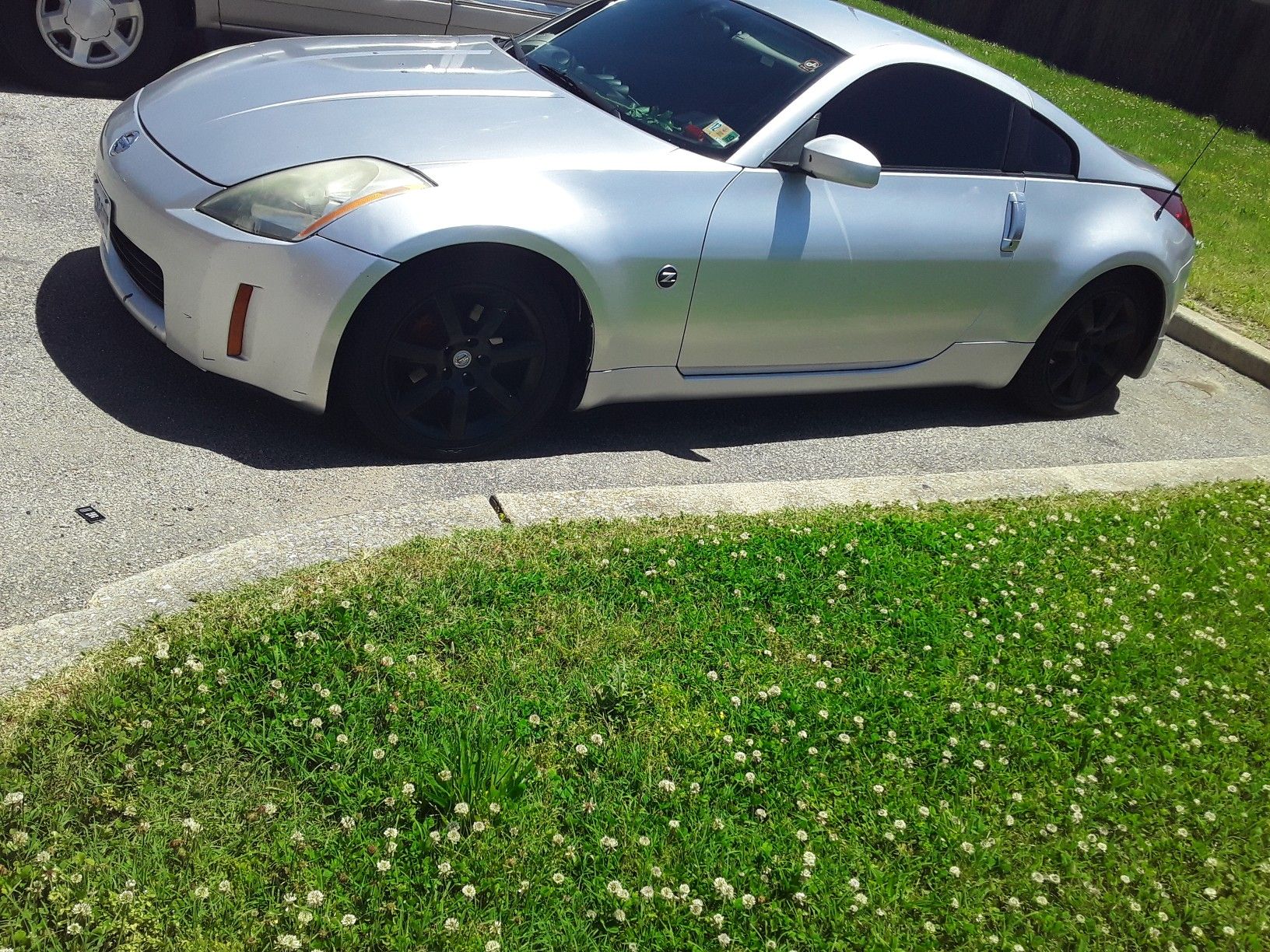 2004 Nissan 350z