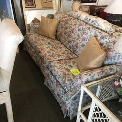 Queen Size Sleeper Sofa