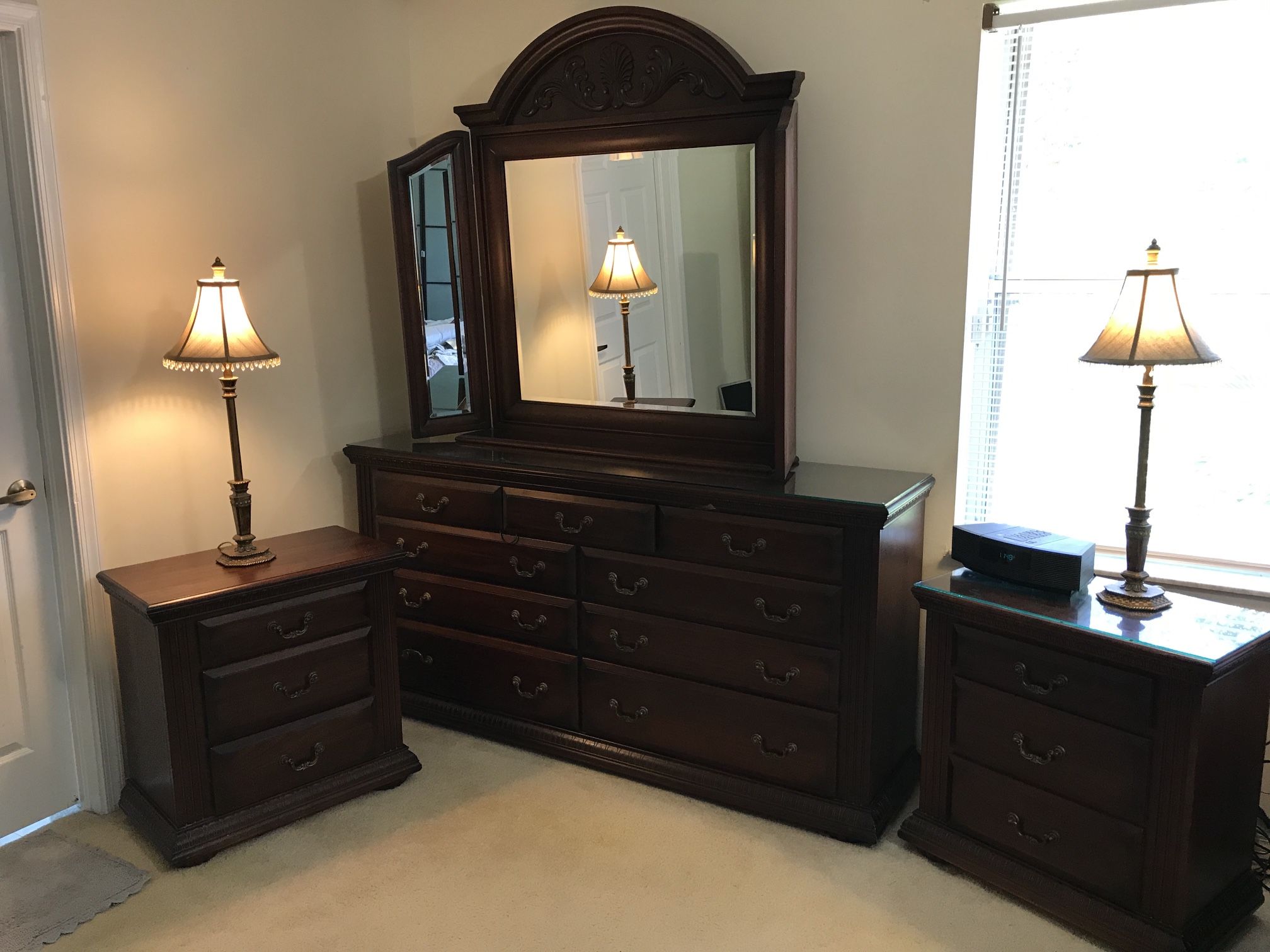 Solid Wood Bedroom Set for Sale in Fort Lauderdale, FL OfferUp