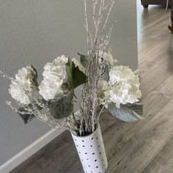 Large Decorative Vase With Flowers