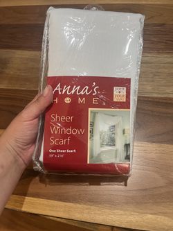 Anna’s Home Sheer Window Scarf