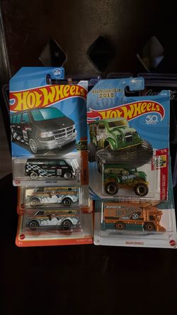 Hot wheels dodge & Chevy,dairy,express  p-2