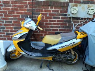 Selling $500 OBO Needs New Ignition Needs Mirror Fixed And Might Need A Battery And Title Transferd