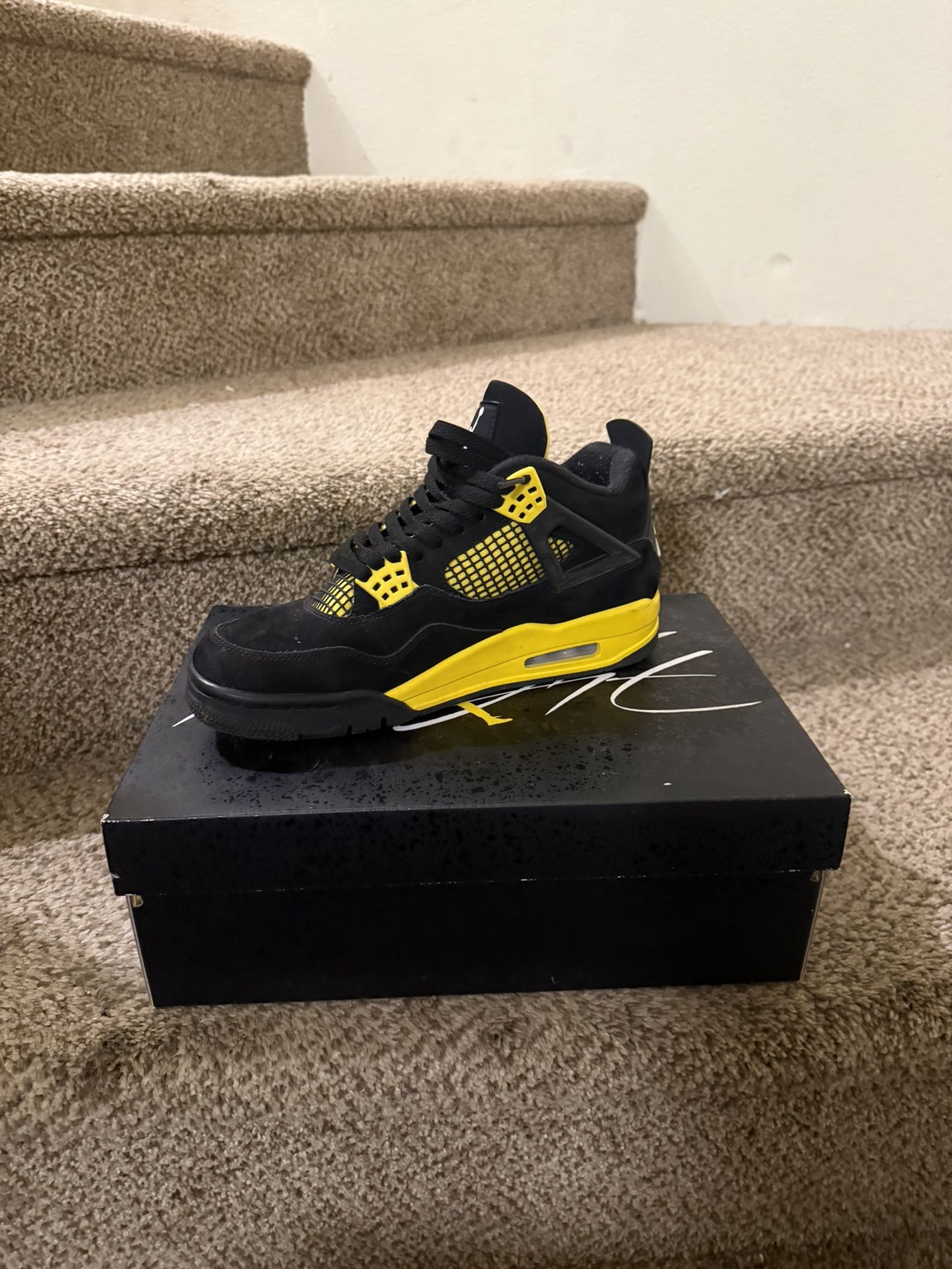 Jordan 4 Retro Size 8M