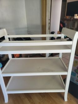Baby changing table