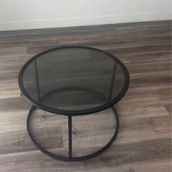 Table ! $40 coffee table nice and minimalistic ! Tempered glass is removable and replaceable