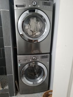 LG washer and dryer gas
