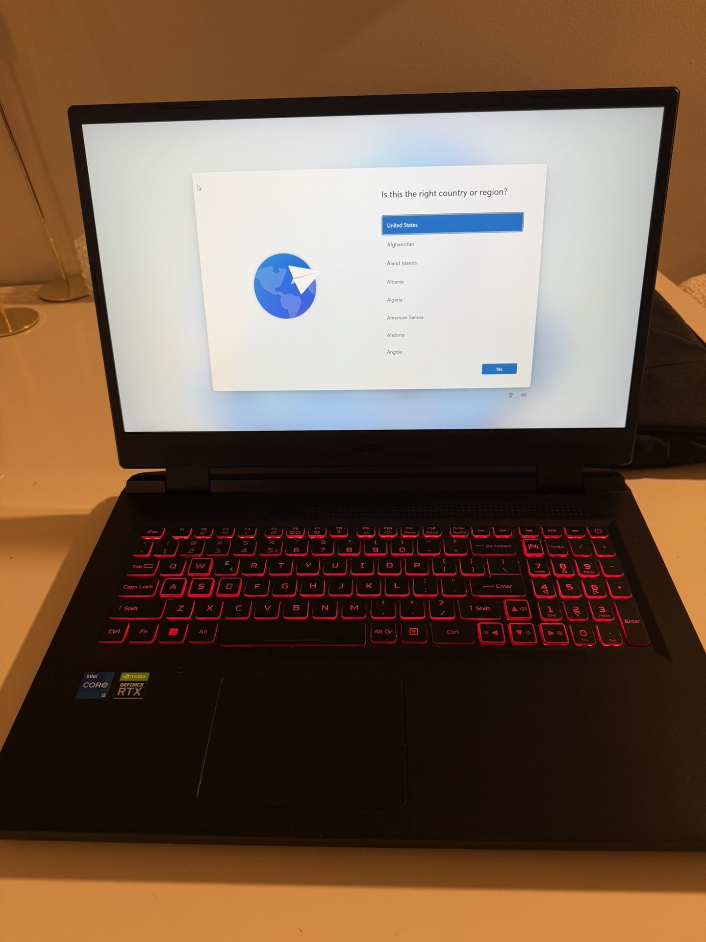 Acer Nitro 5 17.3” Gaming Laptop — i5-12500H / RTX 3050 / 32GB / 1TB SSD — Excellent + Bag