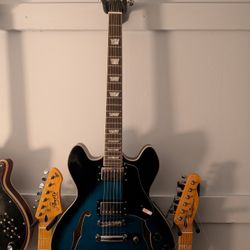 Firefly 335 Style Guitar Unused Upgraded