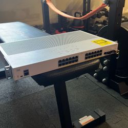 Cisco Switch PoE 24 - Business 250