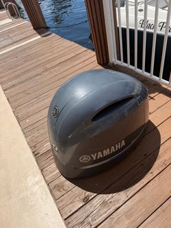 Yamaha F150 engine cover cowling