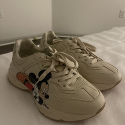 Gucci Sneakers 