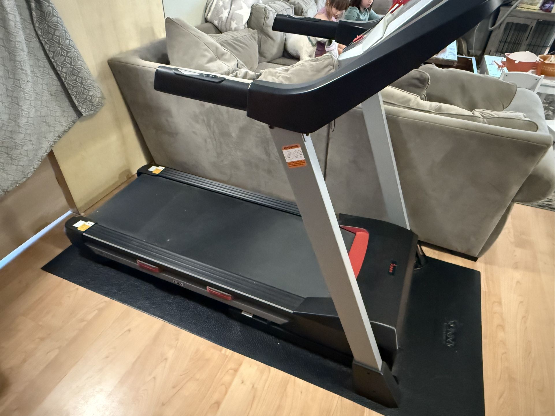 Sunny Electric Folding Treadmill SF-T7917 With Autoincline
