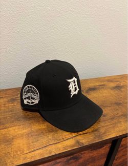 Detroit tigers Fitted