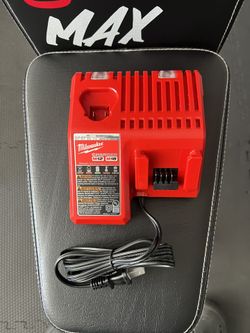 Milwaukee 18v And 12v Charger Brand New