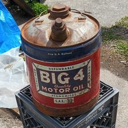 60s BIG 4 Quality Motor Oil Can. 5 Gallons. St Louis Miss. Has Some Surface Rust