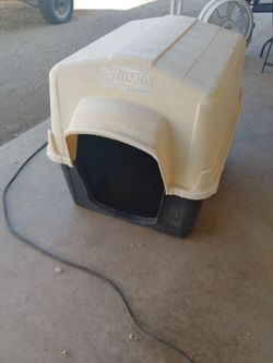 Dog House