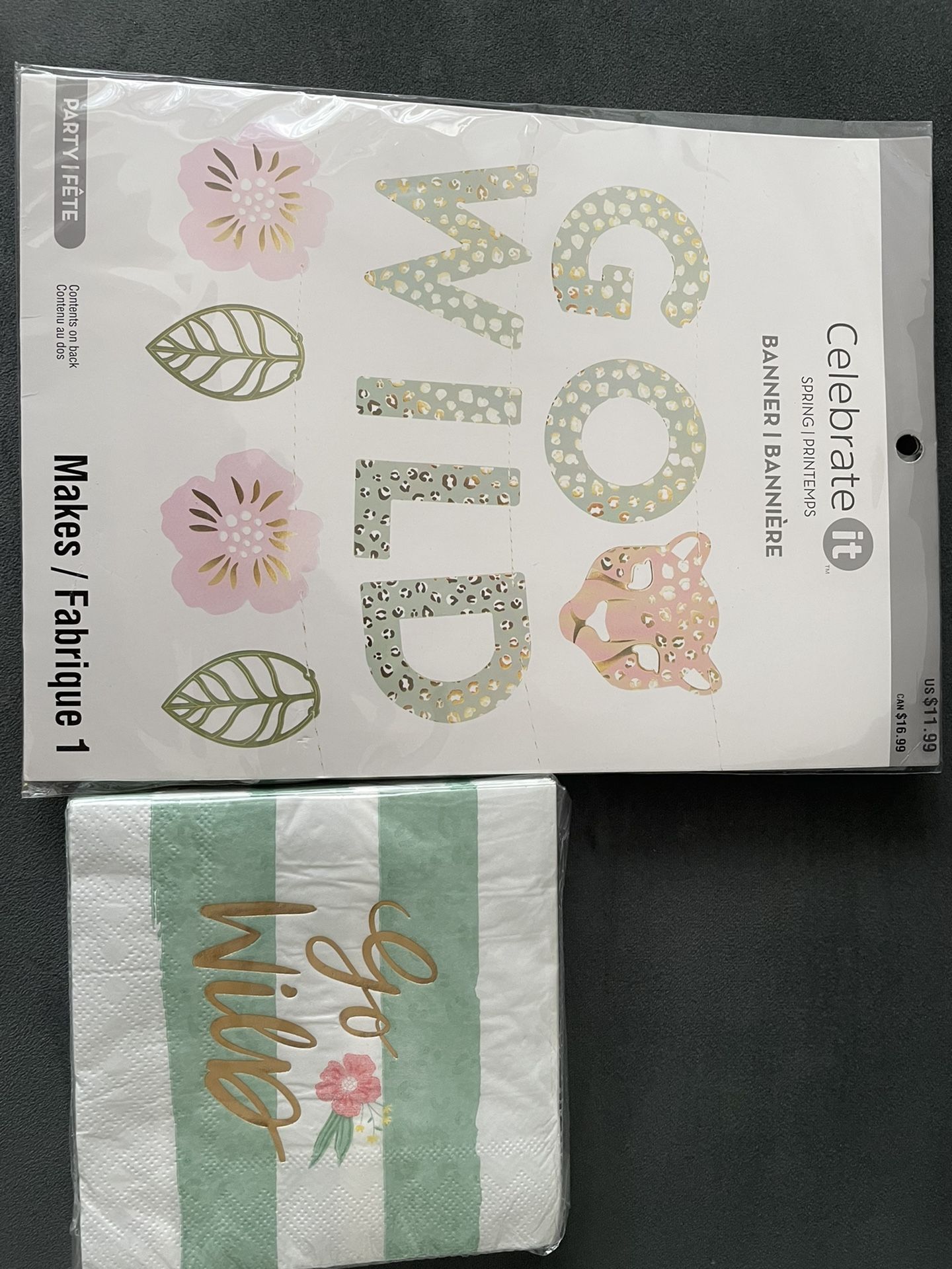 Go Wild Party Banner And Napkins