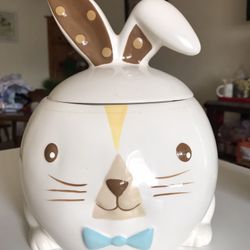 Rabbit Cookie jar