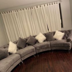 Fendi Gray Velvet Sectional /couch /Living room set