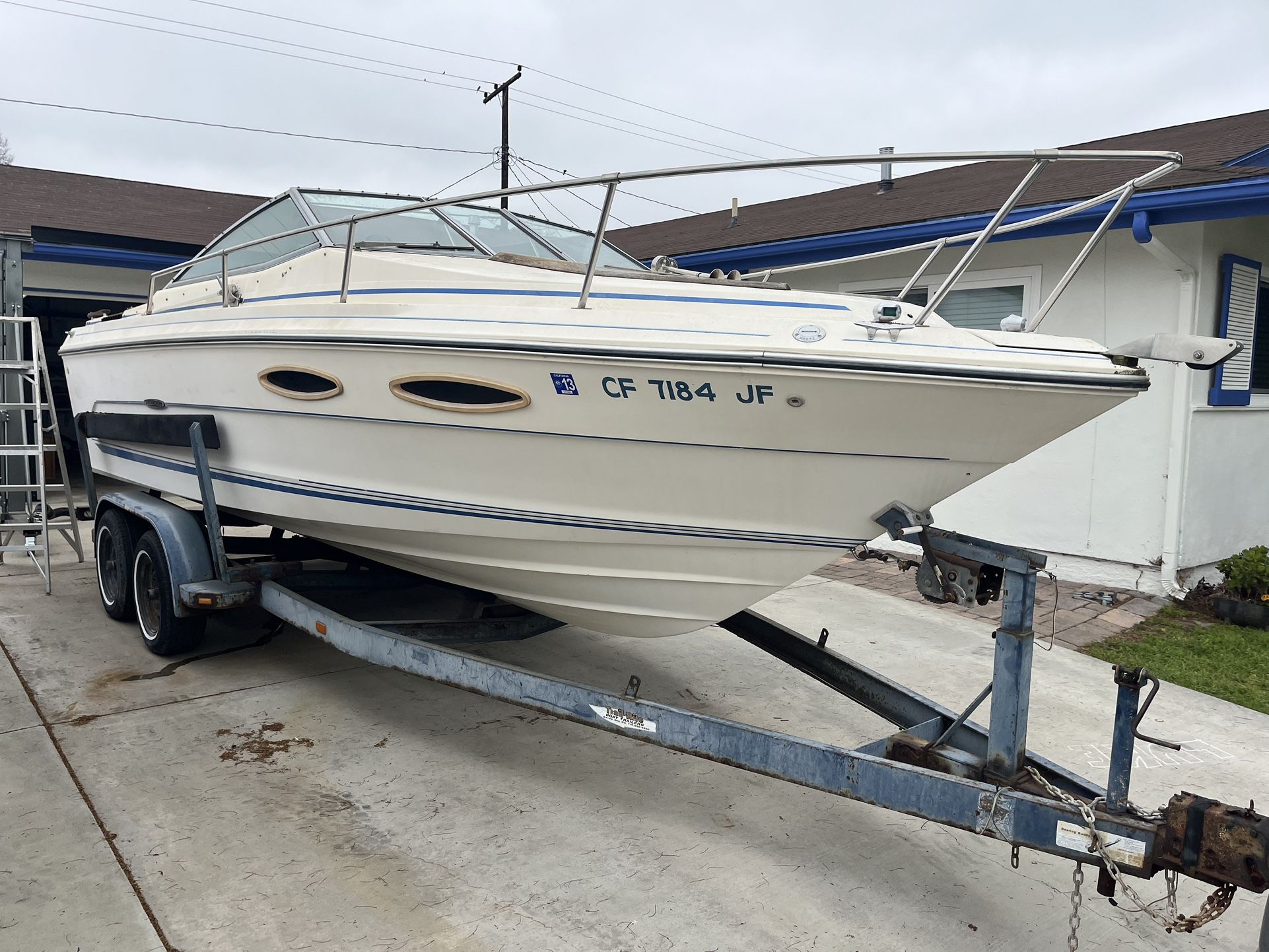 FREE BOAT (NO TRAILER) SEARAY 21great condition 