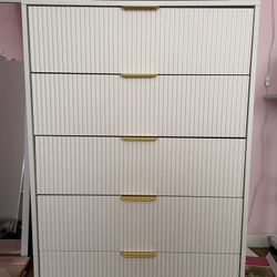 White & Gold 5 Drawer Dresser 