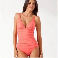 Tommy Bahama One-Piece Swimsuit Ruched V-Neck in Coral Size 6 Slimming Beach