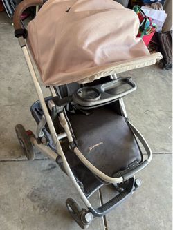 Uppababy vista v2 stroller