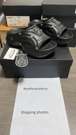 Limited Edition Chrome Heart Slides