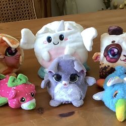 8 Cute Squishy Toys•Please See Description 