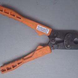 Pex Shark Bite Crimper