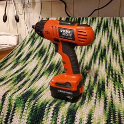 12 Volt Black And Decker No Charger But Works Well