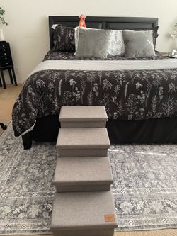 Dog stairs