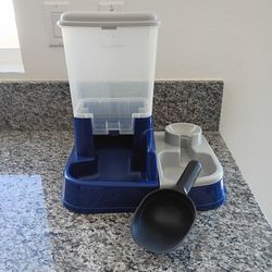 Pet Feeder, Dry Food Dispenser, Water Dispenser, Food Scoop Included, Dry Dog Food, Dry Cat Food, Refill Food & Water As Needed