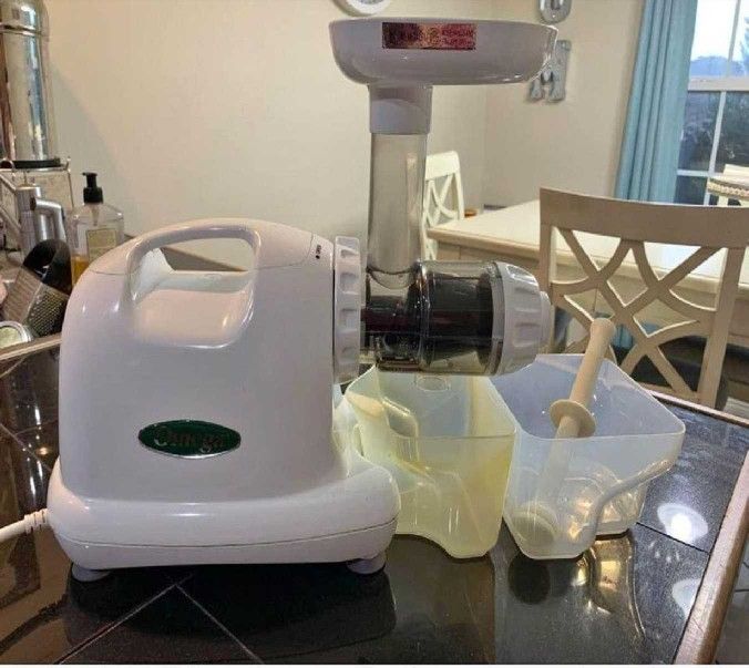 weight skill Omega Juicer - Pure Juice Daily