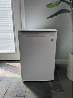 Small refrigerator