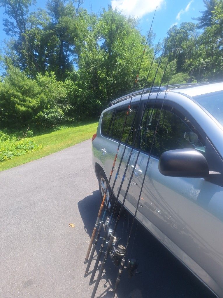 Fishing Rods With Reelds