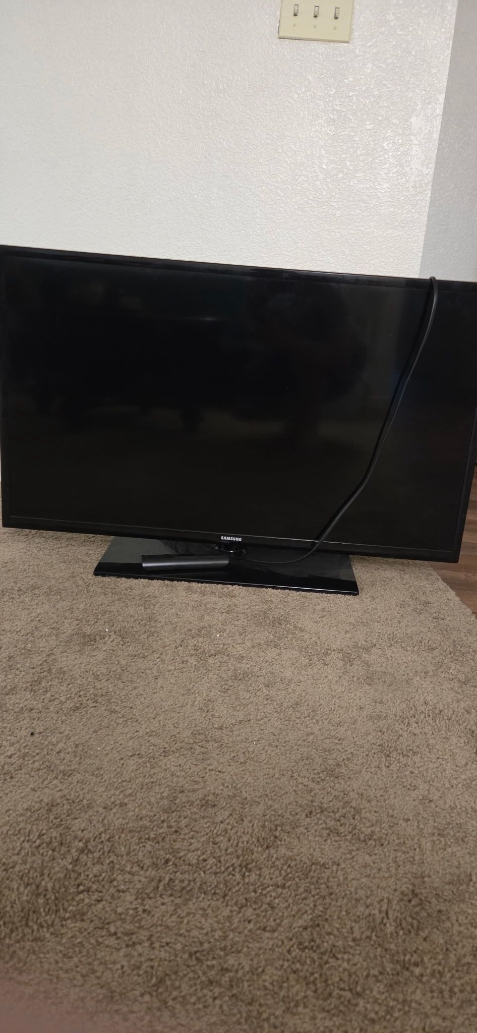 45 inch Samsung TV