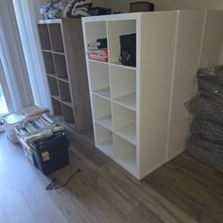 8 Cube Shelves