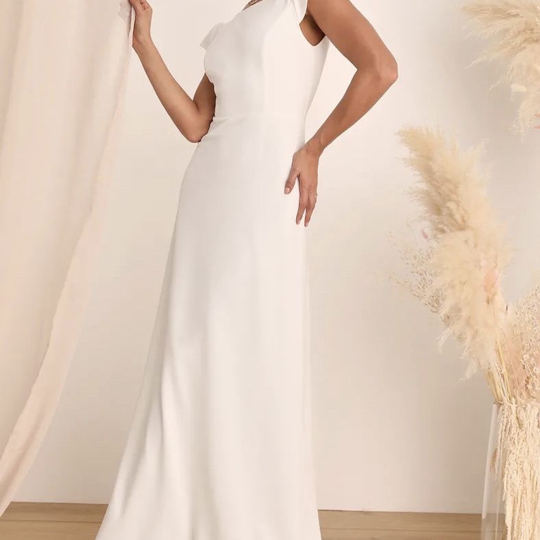 White A-line Maxi Dress With Tag